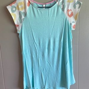 Cool melon tee